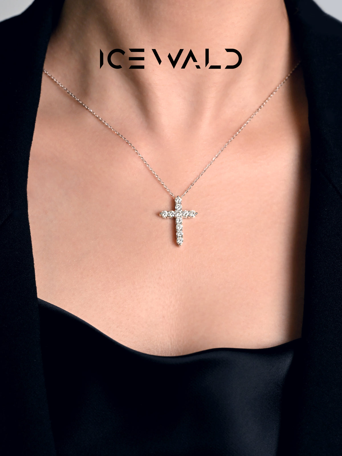 ICEWALD Cross Diamond Necklace Gold-Plated 925 Silver Platinum Lab Grown Diamonds